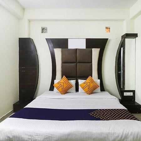 Spot On Hotel Grace Near Star Mall Gurgaon Extérieur photo