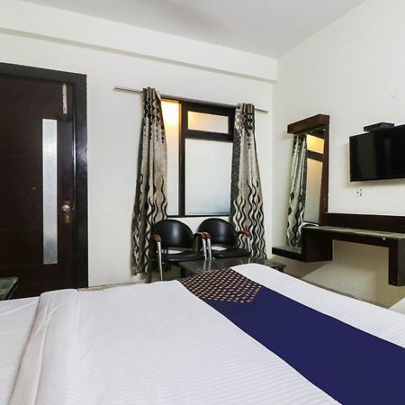 Spot On Hotel Grace Near Star Mall Gurgaon Extérieur photo