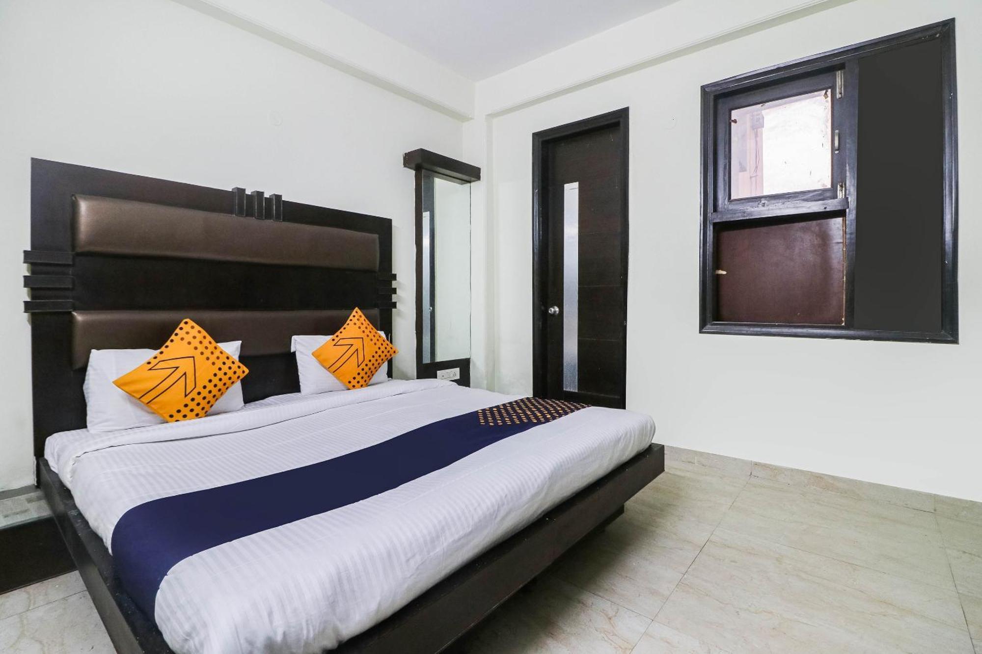 Spot On Hotel Grace Near Star Mall Gurgaon Extérieur photo